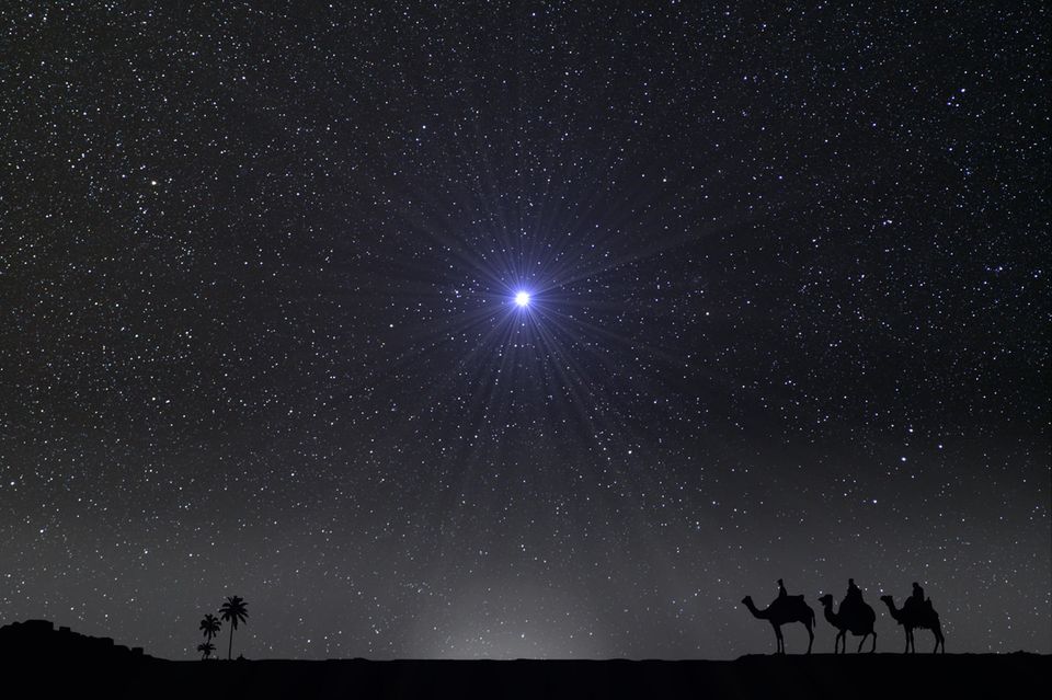 Hl. drei Weisen aus dem Morgenland auf Kamelen @shutterstock